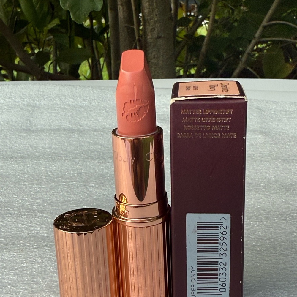 Charlotte Tilbury Matte Revolution Super Cindy Full Sizes Lipstick BNIB - Picture 5 of 5